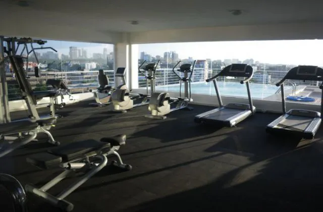 Lincoln Suites Santo Domingo fitness center